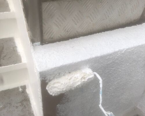 5C4CBF87-A2A0-4FF4-B105-5BCA641FF802