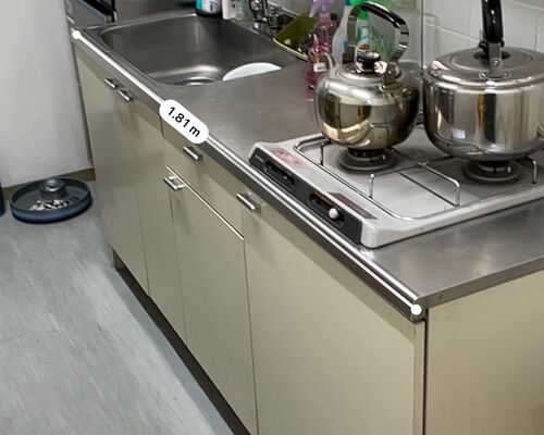 03422C38-B371-4E36-BF31-E775D5F4F443